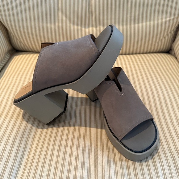 Naked Feet Freja Platform Heeled Sandals - Picture 1 of 7